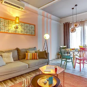 https://sweet-inn-apartment-charming-plaza-molina.topbarcelonahotels.com